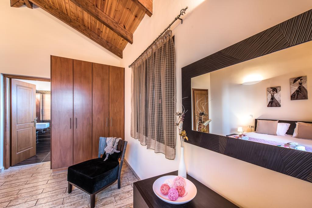 Astarte Villas - Kyveli Luxurious Private Villa Gaitani Værelse billede