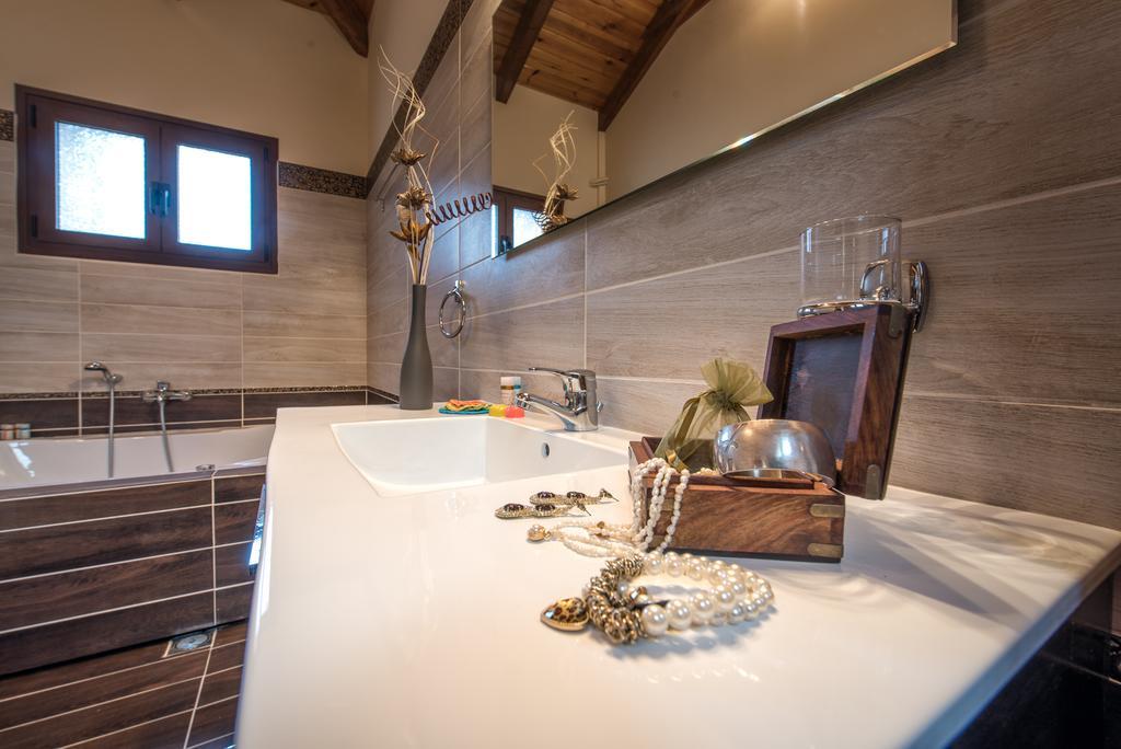 Astarte Villas - Kyveli Luxurious Private Villa Gaitani Værelse billede