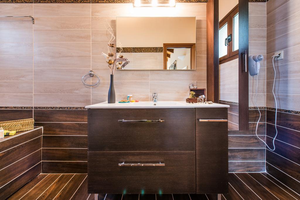 Astarte Villas - Kyveli Luxurious Private Villa Gaitani Værelse billede